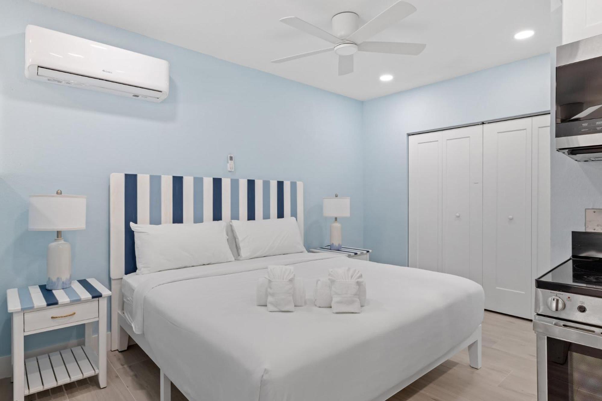 Captain Ed'S - Charming Studio At Palmview Of Sanibel With Bikes ภายนอก รูปภาพ